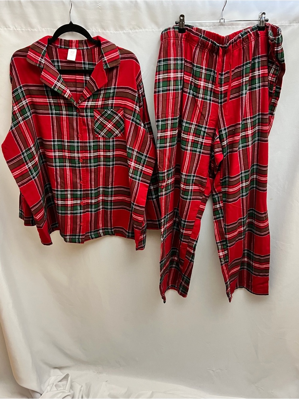North Pole Trading Co Plaid Flannel Pajama Set Women’s 1X Red Christmas PJs